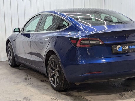 Tesla Model 3 Model 3 Long Range AWD 4WD 4dr 33