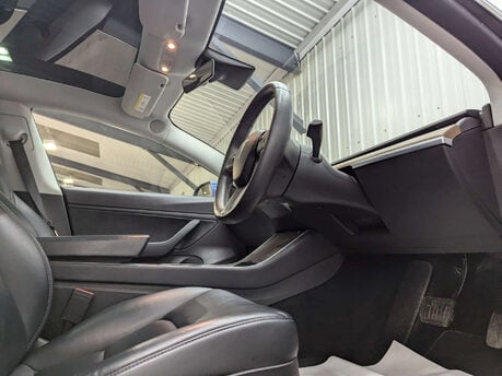 Tesla Model 3 Model 3 Long Range AWD 4WD 4dr 49