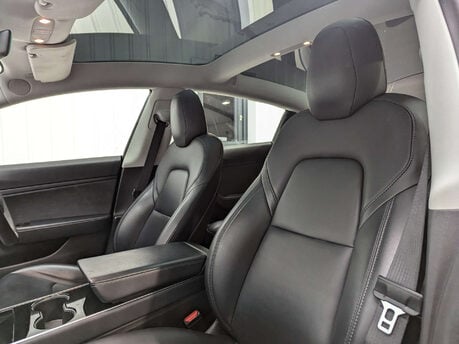 Tesla Model 3 Model 3 Long Range AWD 4WD 4dr 55