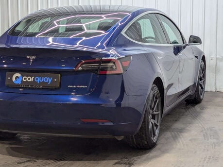 Tesla Model 3 Model 3 Long Range AWD 4WD 4dr 35
