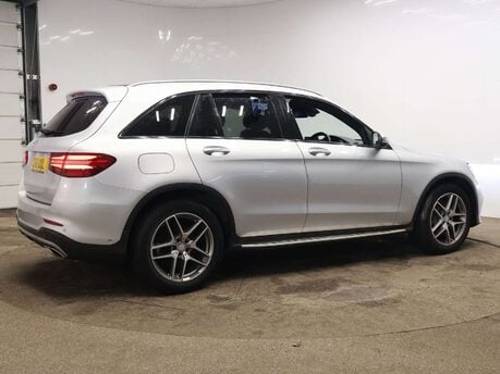 Mercedes-Benz GLC 2.1 GLC 220 D 4Matic AMG Line Auto 4WD 5dr 9