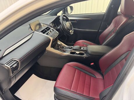 Lexus NX 2.5 NX 300h F Sport CVT 4WD 5dr 51