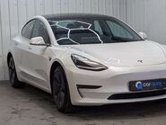 Tesla Model 3 Model 3 Long Range AWD 4WD 4dr 18