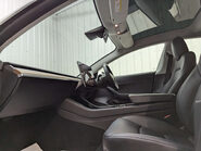 Tesla Model 3 Model 3 Long Range AWD 4WD 4dr 47