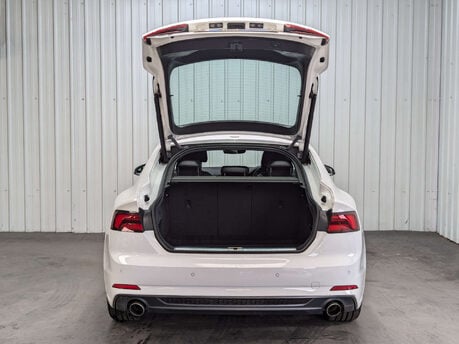 Audi A5 2.0 A5 Sportback 35 TFSI S Line Semi-Auto 5dr 44