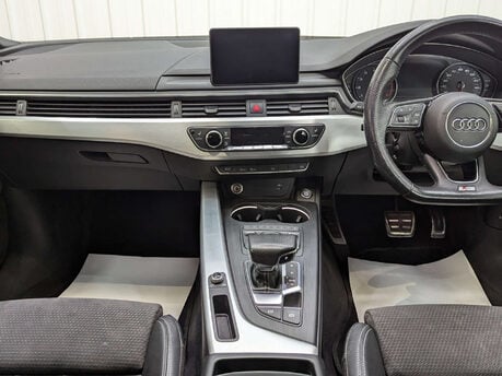 Audi A5 2.0 A5 Sportback 35 TFSI S Line Semi-Auto 5dr 82