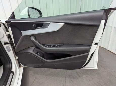 Audi A5 2.0 A5 Sportback 35 TFSI S Line Semi-Auto 5dr 54