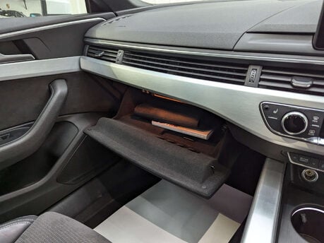 Audi A5 2.0 A5 Sportback 35 TFSI S Line Semi-Auto 5dr 92