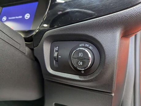 Vauxhall Corsa Corsa E Elite Premium 5dr 81