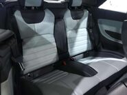 Land Rover Range Rover Evoque 2.0 Range Rover Evoque HSE Dynamic Luxury Si4 Auto 4WD 2dr 16