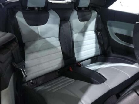 Land Rover Range Rover Evoque 2.0 Range Rover Evoque HSE Dynamic Luxury Si4 Auto 4WD 2dr 16