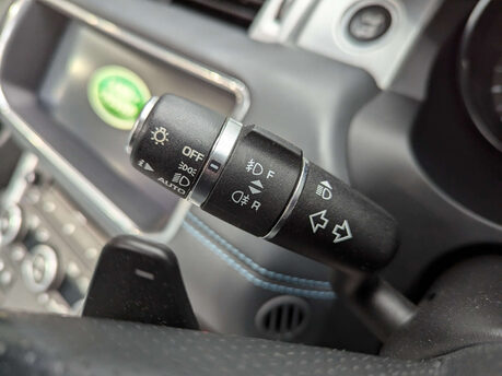 Land Rover Range Rover Evoque 2.0 Range Rover Evoque HSE Dynamic Luxury Si4 Auto 4WD 2dr 69