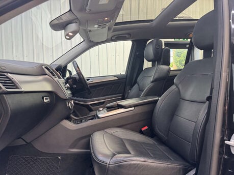 Mercedes-Benz GL Class 3.0 GL350 V6 BlueTEC AMG Sport G-Tronic+ 4WD Euro 6 (s/s) 5dr 59