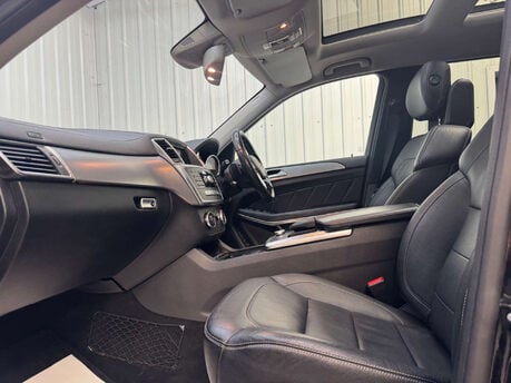 Mercedes-Benz GL Class 3.0 GL350 V6 BlueTEC AMG Sport G-Tronic+ 4WD Euro 6 (s/s) 5dr 57