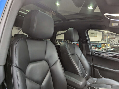 Porsche Macan 3.0 Macan S Semi-Auto 4WD 5dr 53