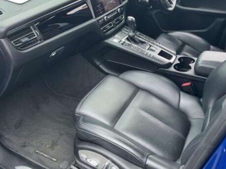 Porsche Macan 3.0 Macan S Semi-Auto 4WD 5dr 4