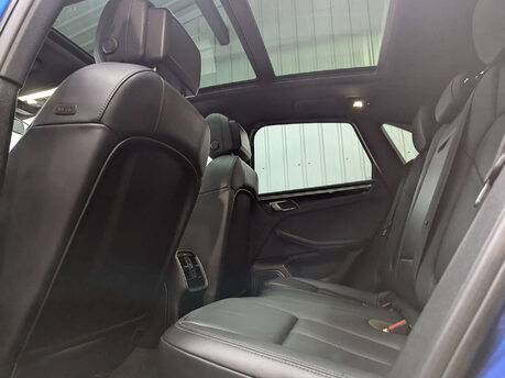 Porsche Macan 3.0 Macan S Semi-Auto 4WD 5dr 69