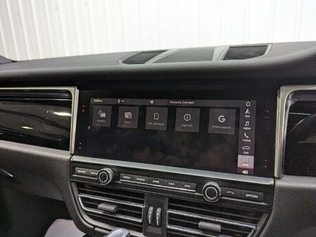 Porsche Macan 3.0 Macan S Semi-Auto 4WD 5dr 90