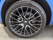 Porsche Macan 3.0 Macan S Semi-Auto 4WD 5dr 31