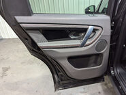 Land Rover Discovery Sport 1.5 Discovery Sport R-Dynamic SE P300e Auto 4WD 5dr 73