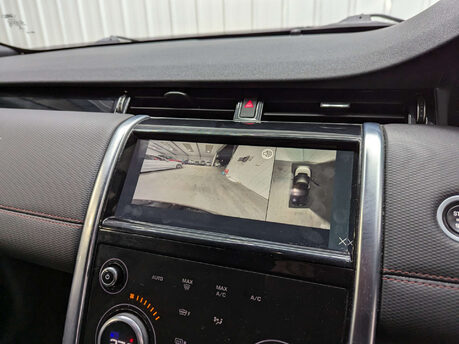 Land Rover Discovery Sport 1.5 Discovery Sport R-Dynamic SE P300e Auto 4WD 5dr 85