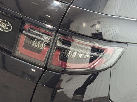 Land Rover Discovery Sport 1.5 Discovery Sport R-Dynamic SE P300e Auto 4WD 5dr 44