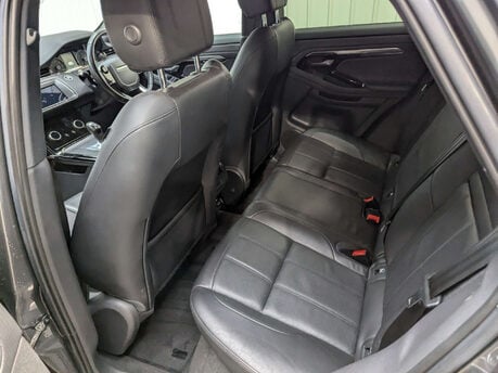 Land Rover Range Rover Evoque 2.0 Range Rover Evoque R-Dynamic S D Auto 4WD 5dr 68