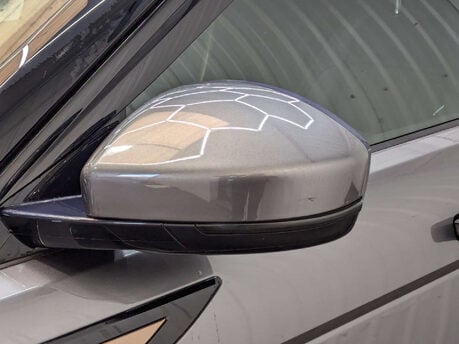 Land Rover Range Rover Evoque 2.0 Range Rover Evoque R-Dynamic S D Auto 4WD 5dr 30