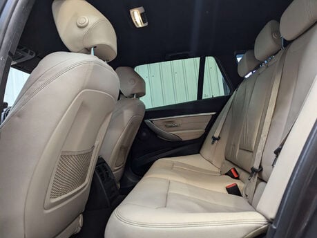 BMW 3 Series 2.0 330i M Sport Shadow Edition Auto 5dr 70