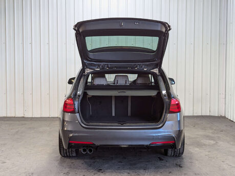 BMW 3 Series 2.0 330i M Sport Shadow Edition Auto 5dr 44