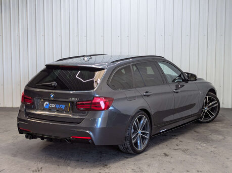 BMW 3 Series 2.0 330i M Sport Shadow Edition Auto 5dr 10