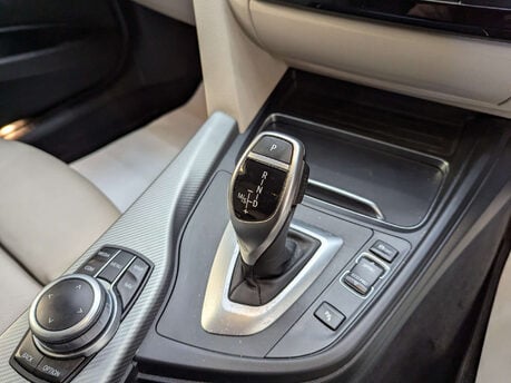 BMW 3 Series 2.0 330i M Sport Shadow Edition Auto 5dr 86