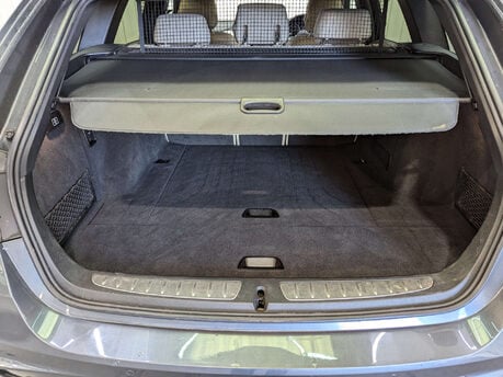 BMW 3 Series 2.0 330i M Sport Shadow Edition Auto 5dr 45