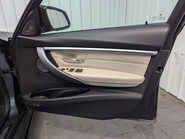 BMW 3 Series 2.0 330i M Sport Shadow Edition Auto 5dr 54