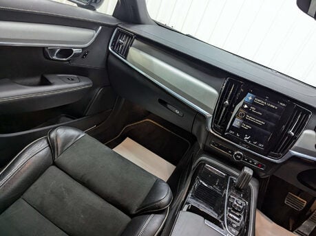 Volvo V90 2.0 V90 R-Design+ T8 PHEV AWD Auto 4WD 5dr 46