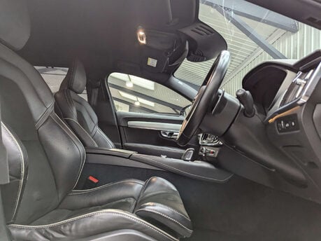 Volvo V90 2.0 V90 R-Design+ T8 PHEV AWD Auto 4WD 5dr 51