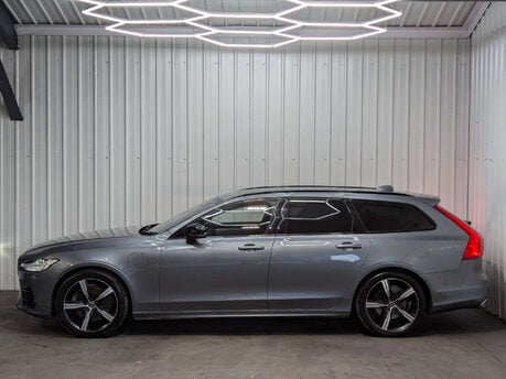 Volvo V90 2.0 V90 R-Design+ T8 PHEV AWD Auto 4WD 5dr 17