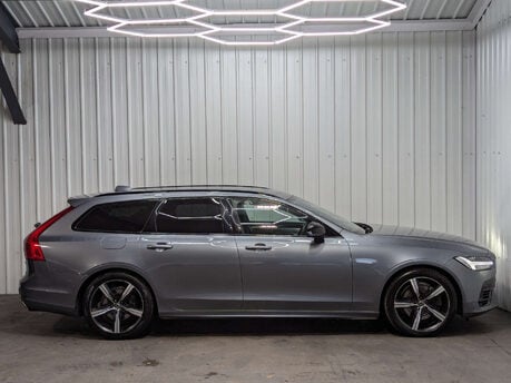 Volvo V90 2.0 V90 R-Design+ T8 PHEV AWD Auto 4WD 5dr 14