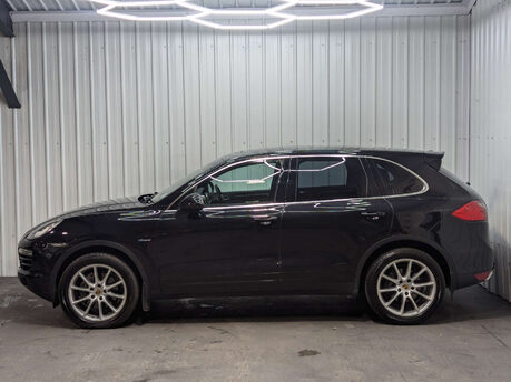 Porsche Cayenne 3.0 Cayenne V6 D Tiptronic 4WD 5dr 17
