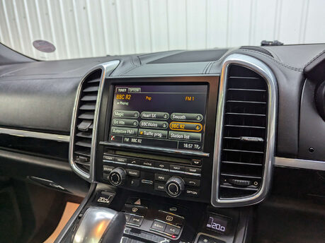 Porsche Cayenne 3.0 Cayenne V6 D Tiptronic 4WD 5dr 89