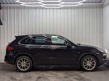Porsche Cayenne 3.0 Cayenne V6 D Tiptronic 4WD 5dr 14
