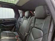 Porsche Cayenne 3.0 Cayenne V6 D Tiptronic 4WD 5dr 68