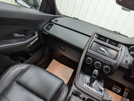 Jaguar E-Pace 2.0 E-Pace Chequered Flag D AWD Auto 4WD 5dr 44