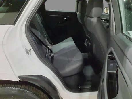 Land Rover Range Rover Evoque 2.0 Range Rover Evoque R-Dynamic D 4x2 5dr 13