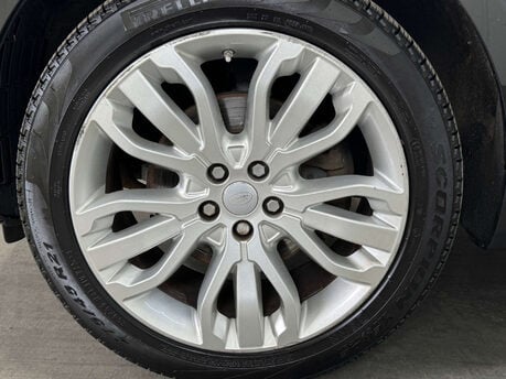 Land Rover Range Rover Sport 3.0 Range Rover Sport HSE Dynamic SDV6 Auto 4WD 5dr 29