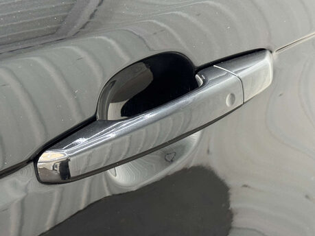 Land Rover Range Rover Sport 3.0 Range Rover Sport HSE Dynamic SDV6 Auto 4WD 5dr 30