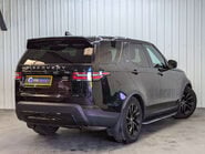 Land Rover Discovery 3.0 Discovery HSE TD6 Auto 4WD 5dr 9