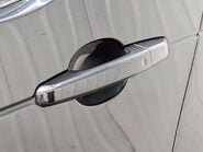 Land Rover Discovery 3.0 Discovery HSE TD6 Auto 4WD 5dr 31