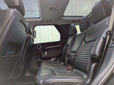 Land Rover Discovery 3.0 Discovery HSE TD6 Auto 4WD 5dr 68