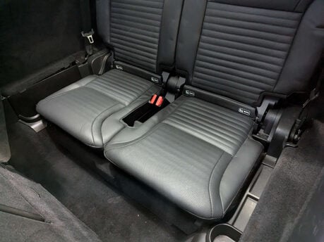 Land Rover Discovery 3.0 Discovery HSE TD6 Auto 4WD 5dr 71